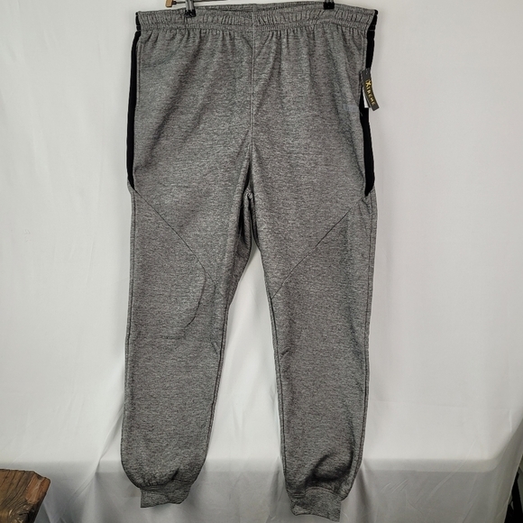 NWT Xtreme Men's Sweatpants Joggers Gray/Black Size XXL Slight Defect See Pic - Picture 1 of 12